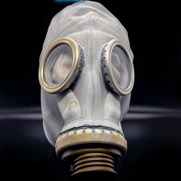 NEW Soviet Russian Military USSR Gas Mask GP-5 PPE - Picture 1 of 2